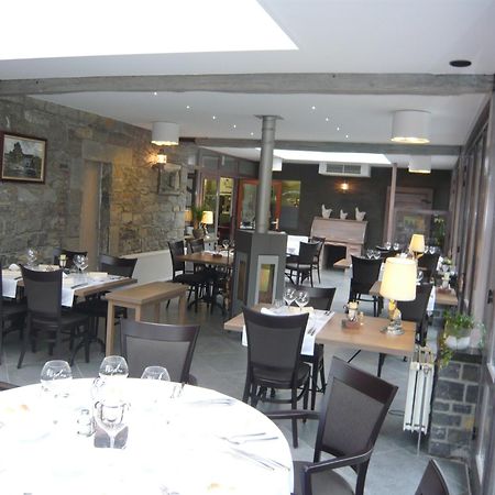 Hotel/Restaurant A La Ferme Ferrieres ภายนอก รูปภาพ