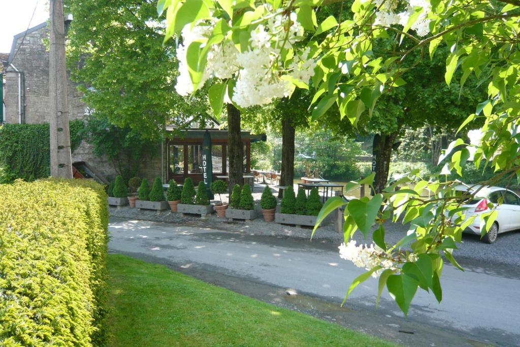 Hotel/Restaurant A La Ferme Ferrieres ห้อง รูปภาพ
